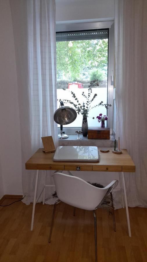 Schone 2Raumwohnung In Perfekter Lage メンヒェングラートバッハ エクステリア 写真