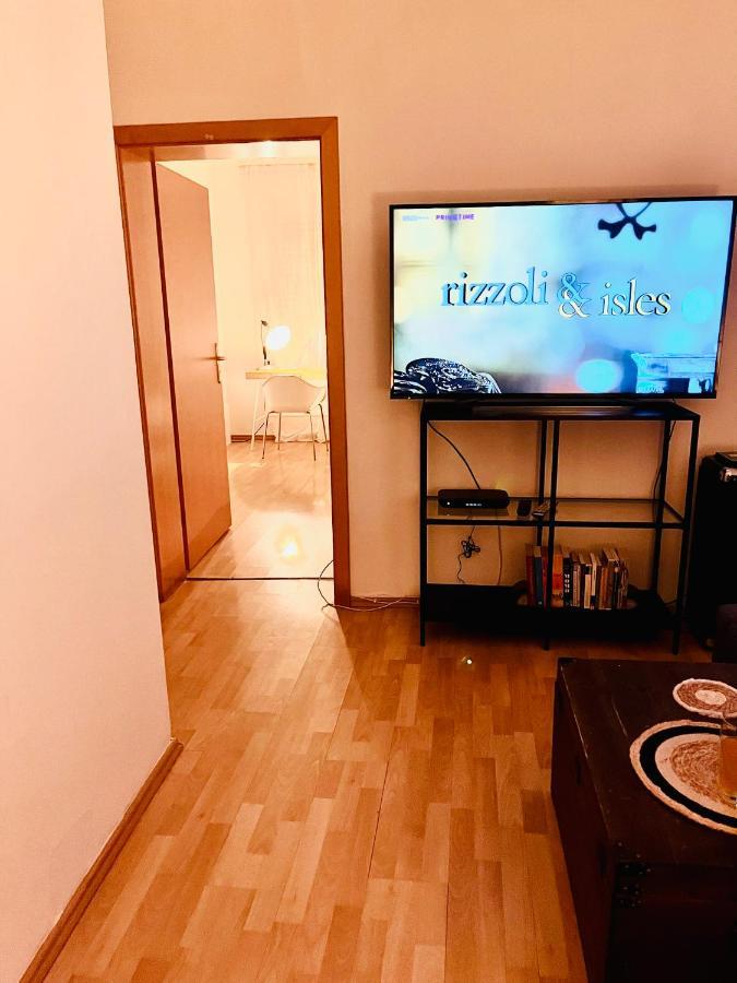 Schone 2Raumwohnung In Perfekter Lage メンヒェングラートバッハ エクステリア 写真